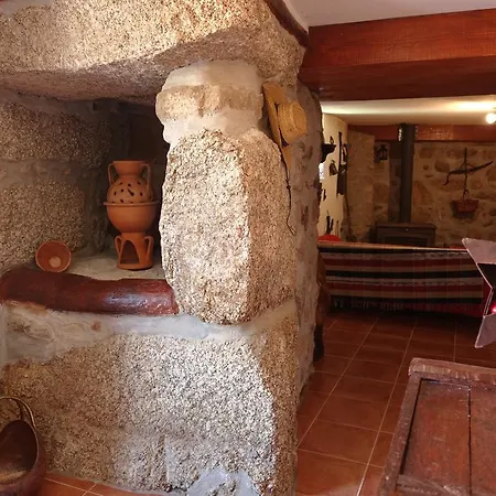 Casas Da Fonte - Serra Da Estrela 塞亚