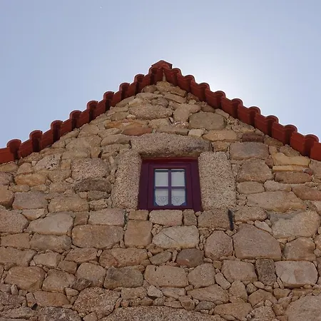 Casas Da Fonte - Serra Da Estrela 塞亚