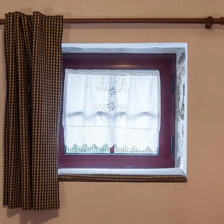 Casas Da Fonte - Serra Da Estrela 塞亚